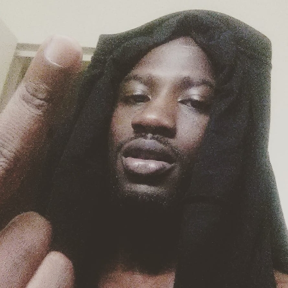 Meet your Posher, Tavon - Picture 1 of 1